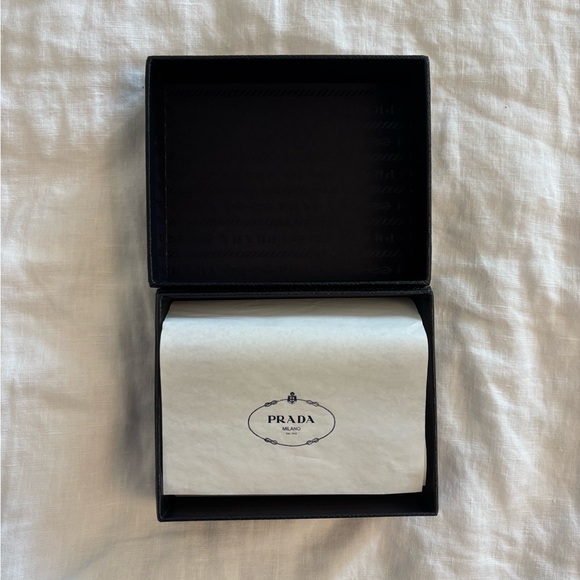 Prada - Micro Re-Nylon Pouch - Alabaster Pink Color - OS - 100% Authentic - Picture 12 of 16